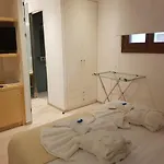 招待所 8kto 4*