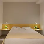 8kto 4*