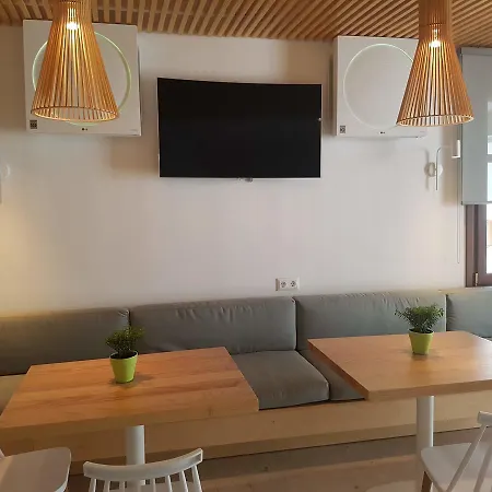 8kto Pensionat Skiathos stad